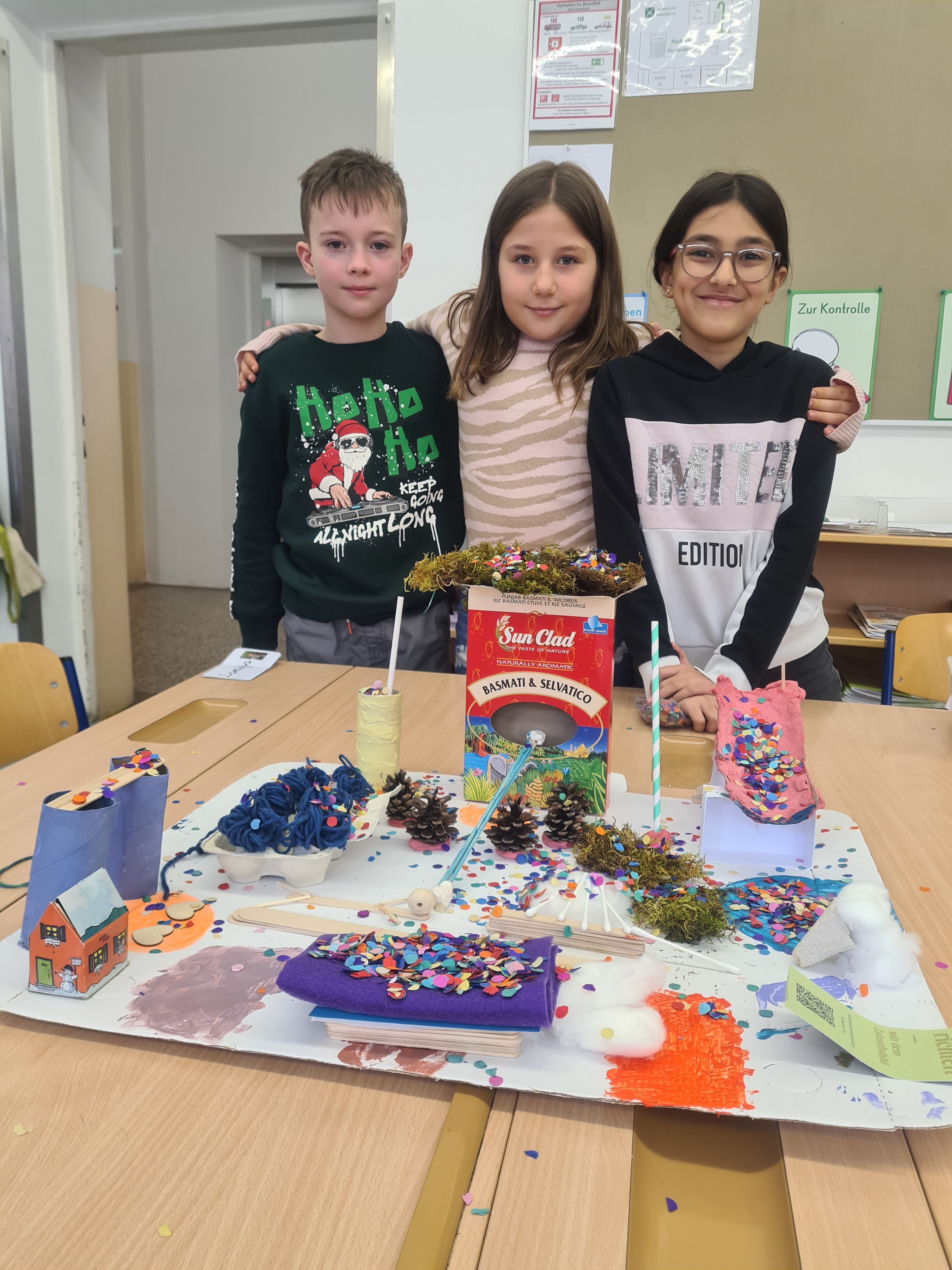 bus on road near building at daytime